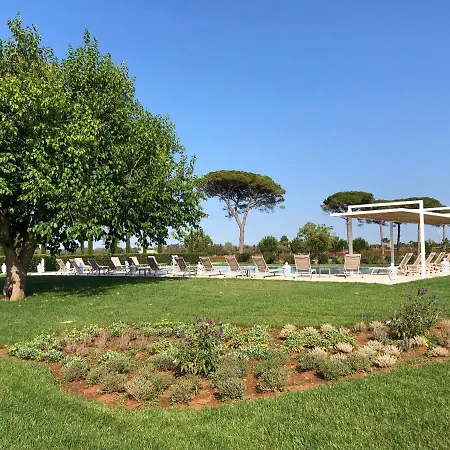 בית נופש Padronale - Tenuta Scaloti